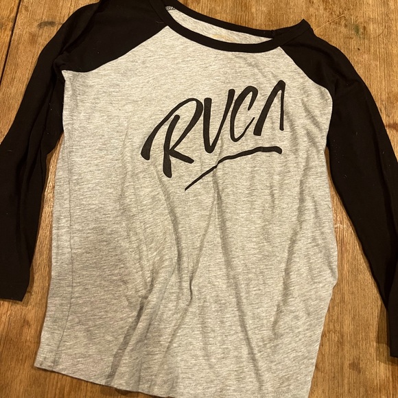 RVCA Top - Picture 1 of 4